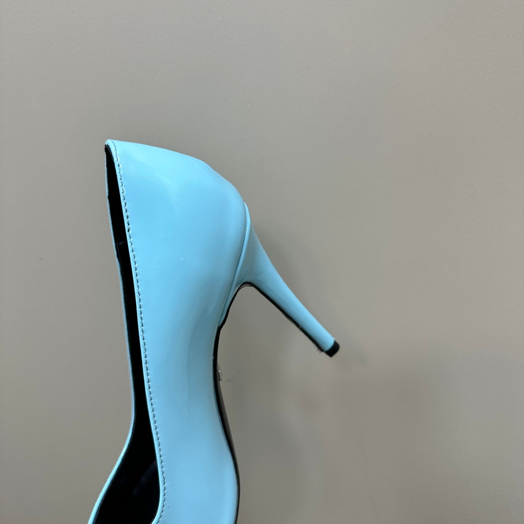 GUCCI 105 HIGH HEEL PUMP SKY LAMBSKIN