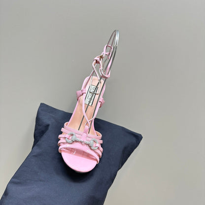 GUCCI CRYSTAL HORSEBIT STRAPPY SANDAL 10.5CM IN LIGHT PINK PATENT LEATHER