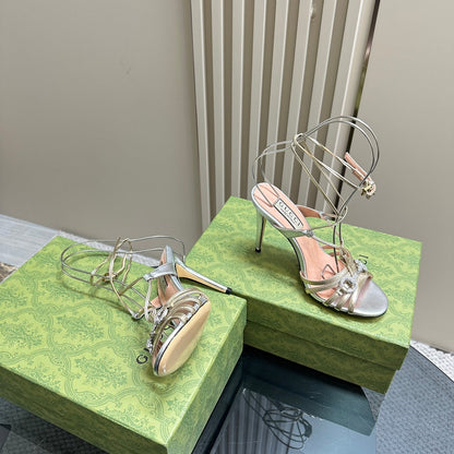 GUCCI CRYSTAL HORSEBIT STRAPPY SANDAL 10.5CM IN PASTEL YELLOW PATENT LEATHER