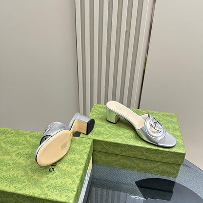 GUCCI MID-HEEL 5 CM MULE IN SILVER CALFSKIN