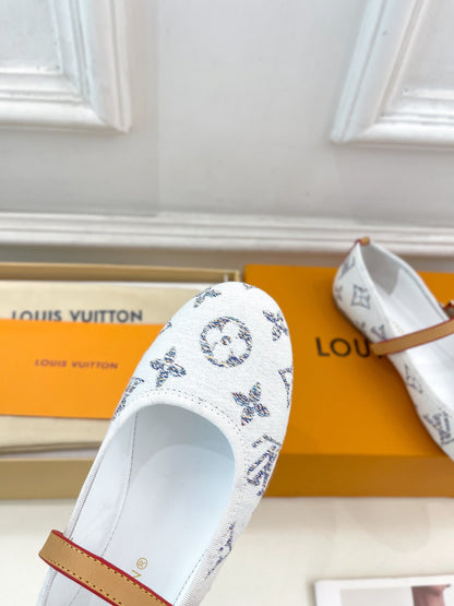 LOUIS VUITTON LV WOMEN ROMY FLAT BALLERINA IN WHITE MONOGRAM JACQUARD