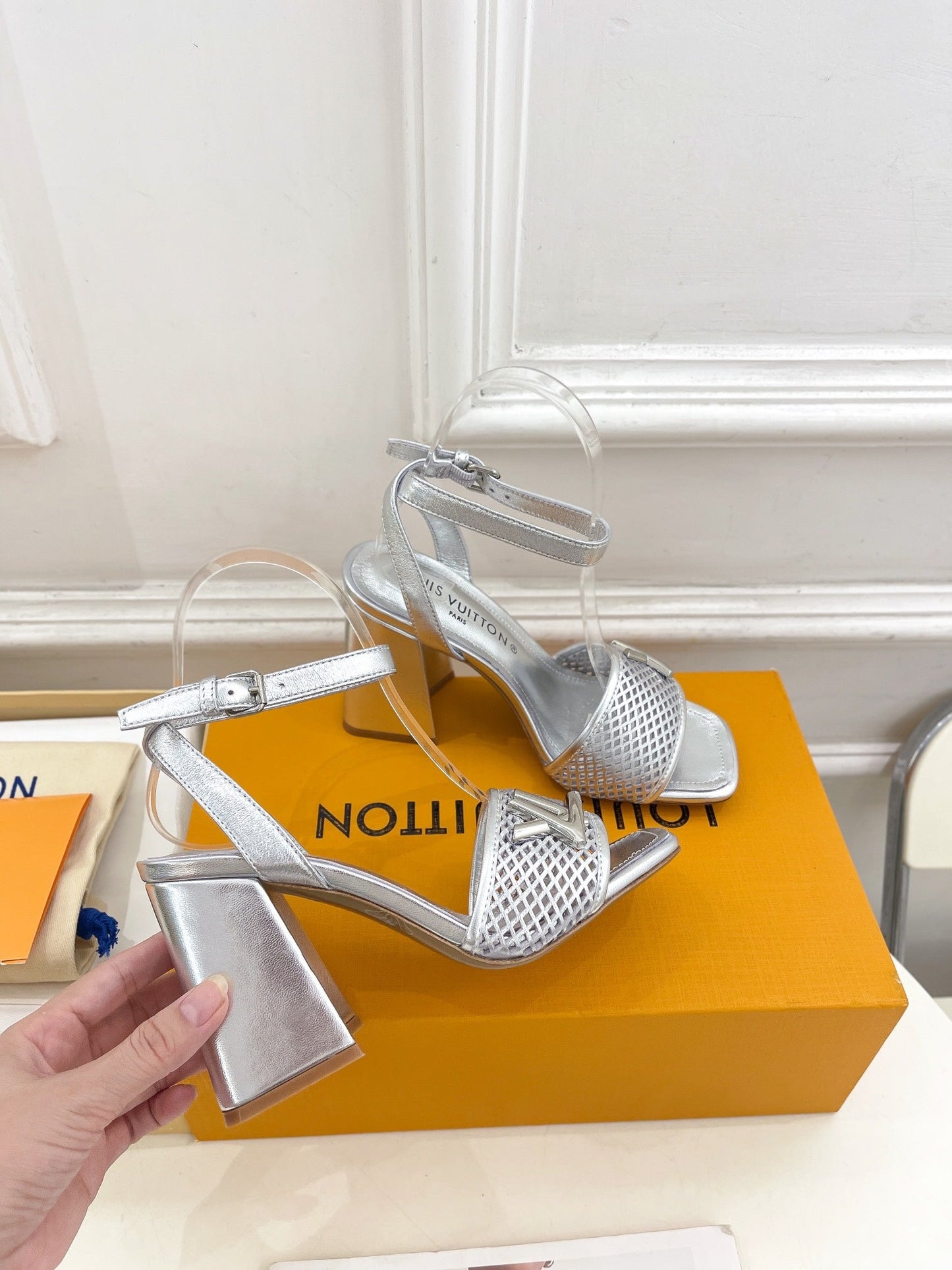 LOUIS VUITTON LV WOMEN HIGH SANDAL IN SILVER CALFSKIN