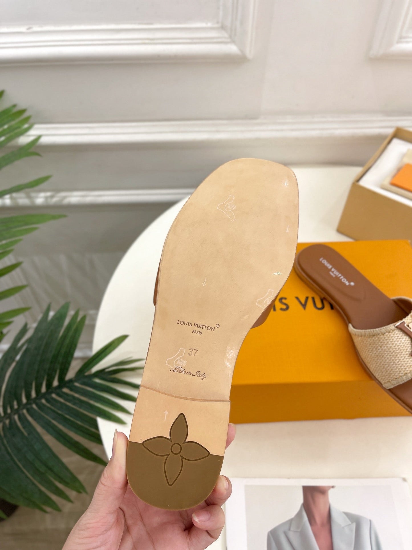 LOUIS VUITTON LV WOMEN CAPRI FLAT MULES IN CHOCOLATE BROWN LEATHER AND RAFFIA