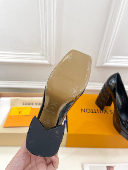 LOUIS VUITTON SHAKE MARY JANE HIGH HEEL 12 CM IN BLACK PATENT CALFSKIN