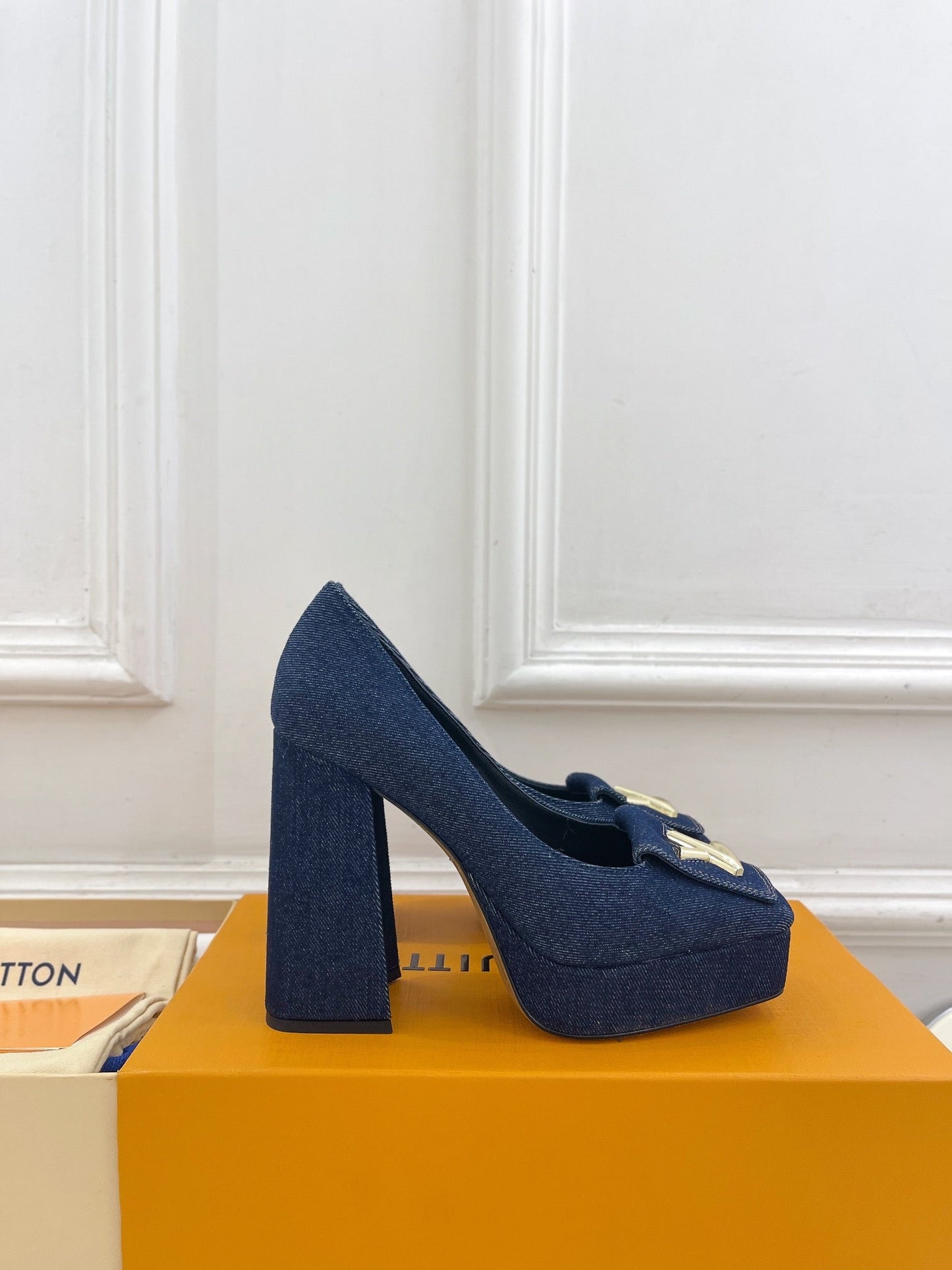 LOUIS VUITTON SHAKE MARY JANE HIGH HEEL 12 CM IN CLASSIC BLUE DENIM FABRIC