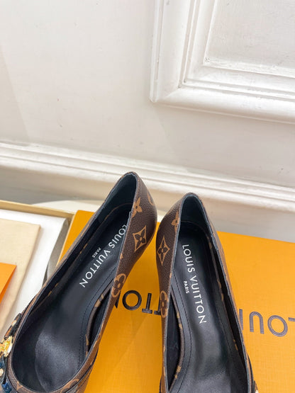 LOUIS VUITTON 6AM HIGH PUMP 5 CM IN CHOCOLATE BROWN MONOGRAM CALFSKIN