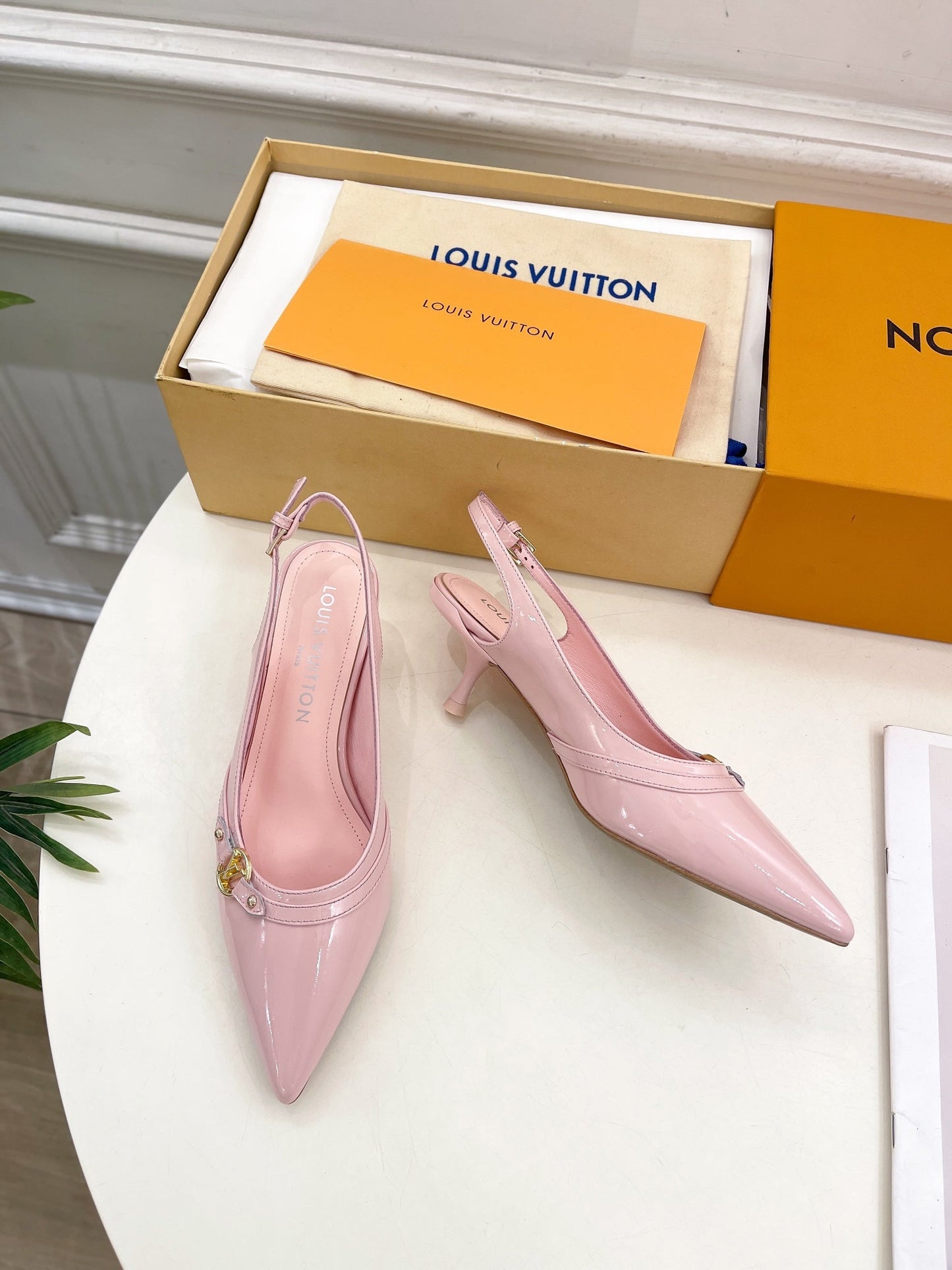 LOUIS VUITTON HIGH SLINGBACKS 5 CM IN BABY PINK CALFSKIN
